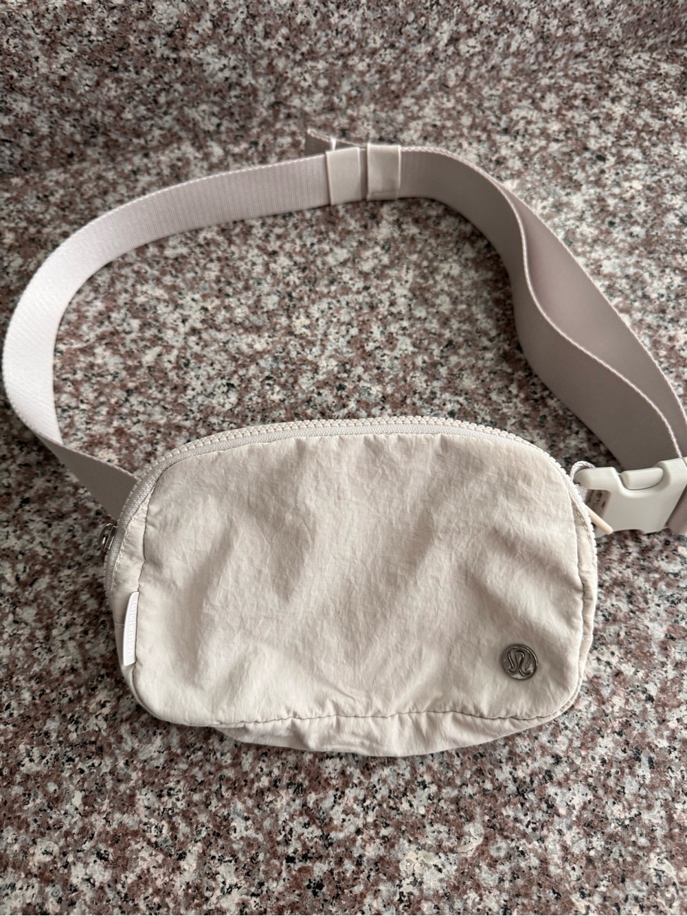 lululemon athletica Beige Belt Bag - Minimalist Crossbody Pack